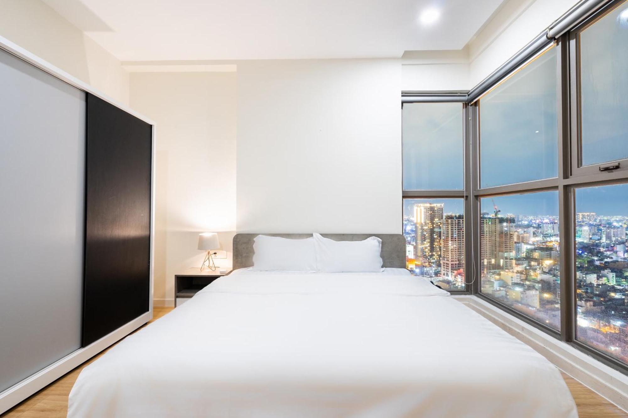 Otis Millennium Saigon Balcony Apartment Ho Chi Minh City Exterior photo
