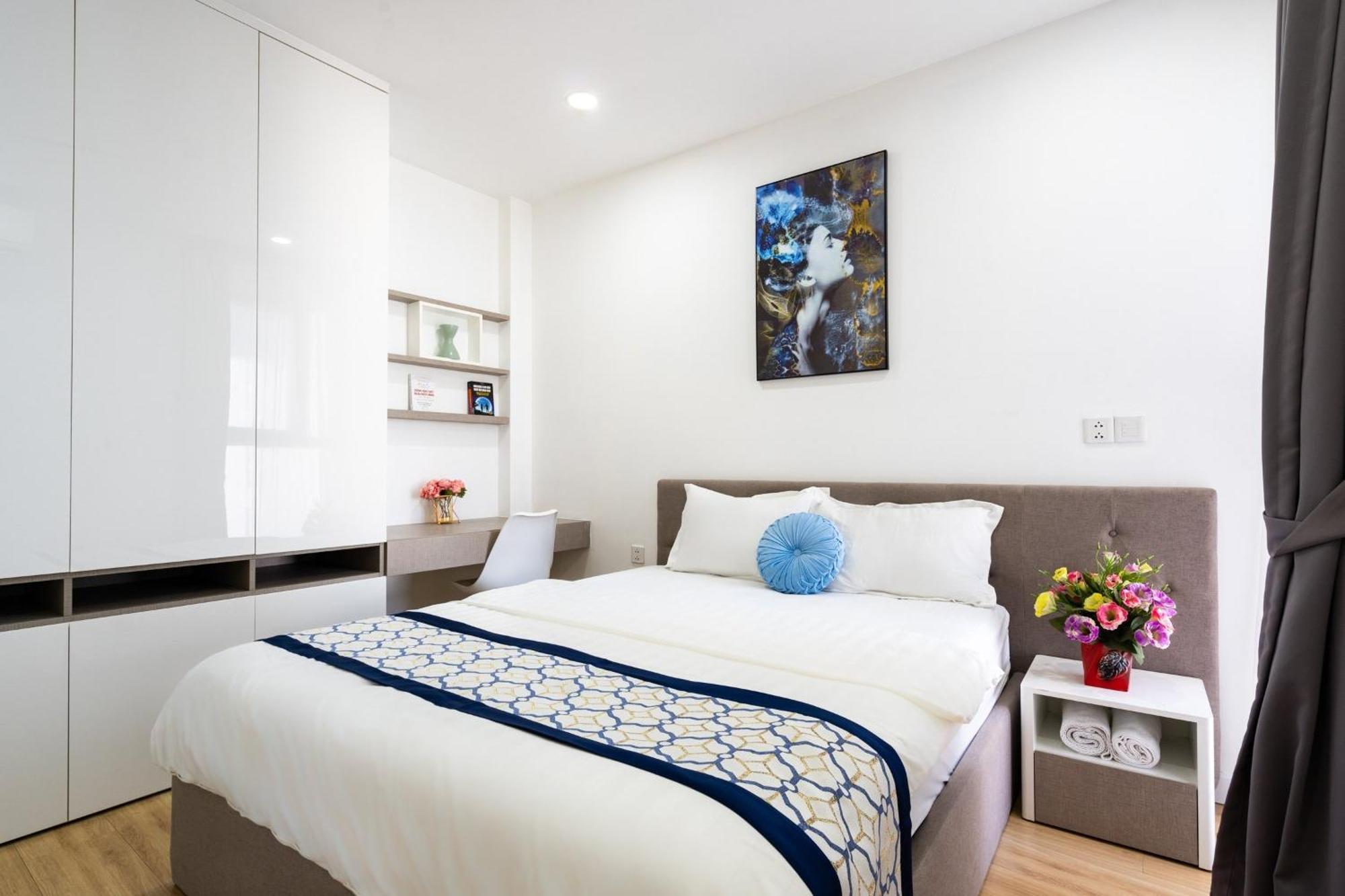 Otis Millennium Saigon Balcony Apartment Ho Chi Minh City Exterior photo